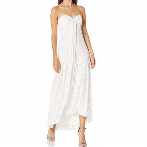 Ali & Jay Parker Maxi White Dress Sz M